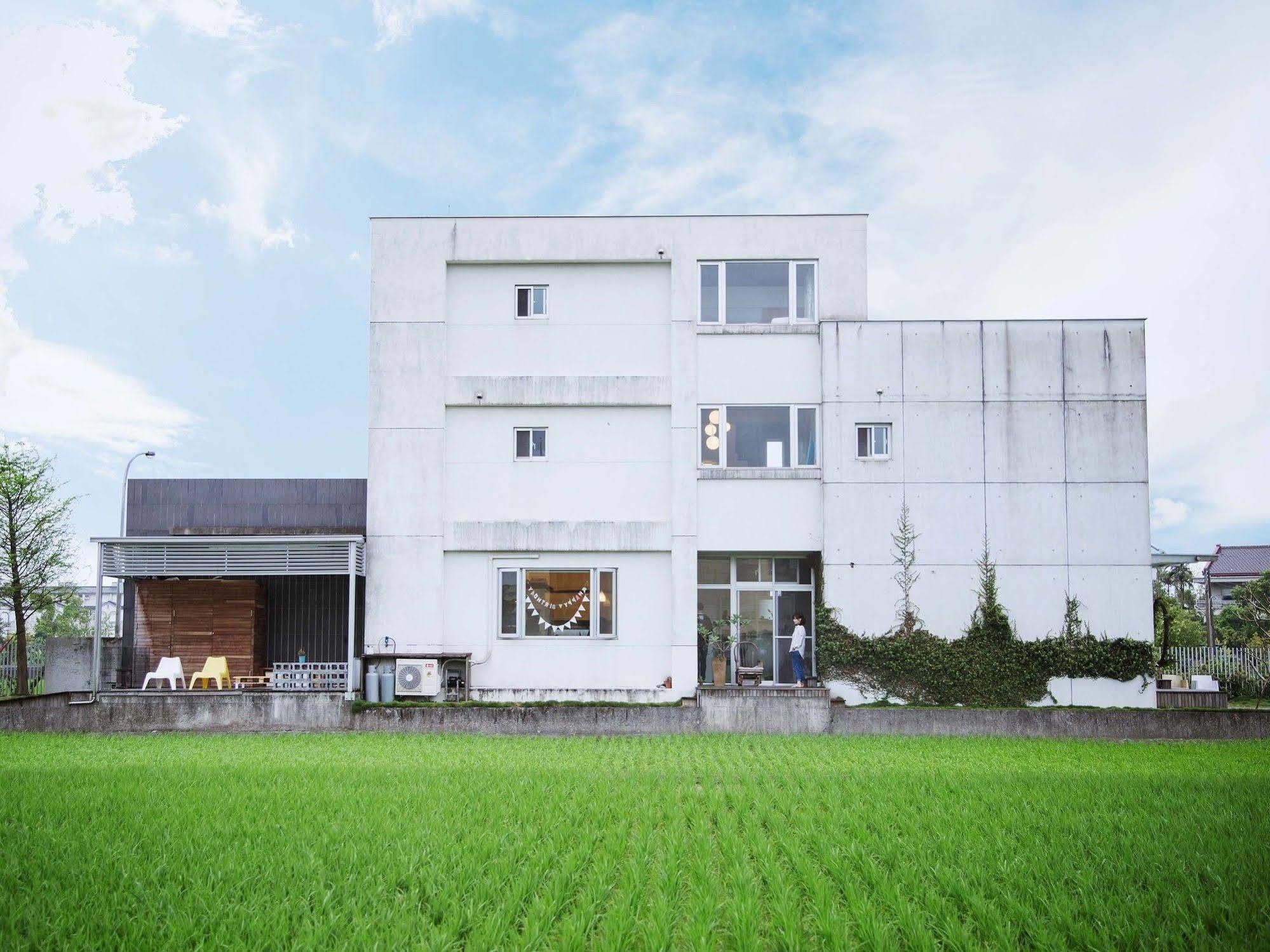 Outside Inn Luodong Exterior photo